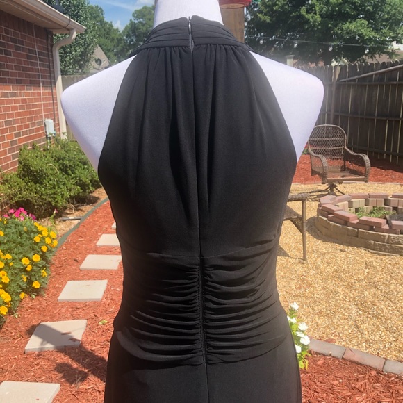 Jessica Howard Evening Black Halter Dress - Picture 4 of 7